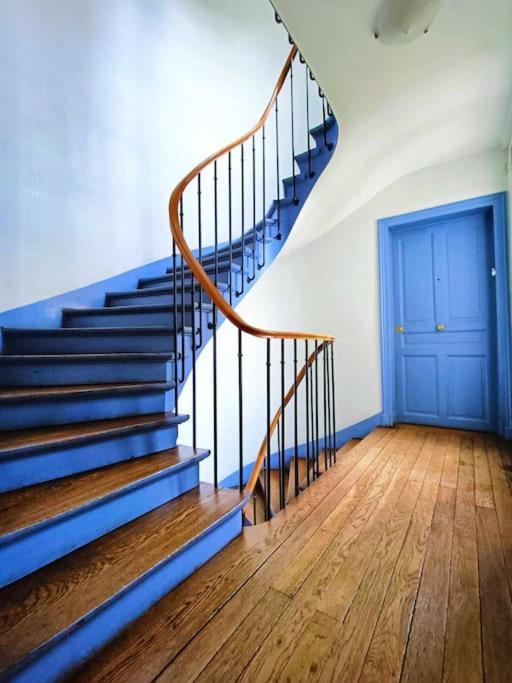 Au Petit Trianon Bleu Apartment Versailles Exterior photo