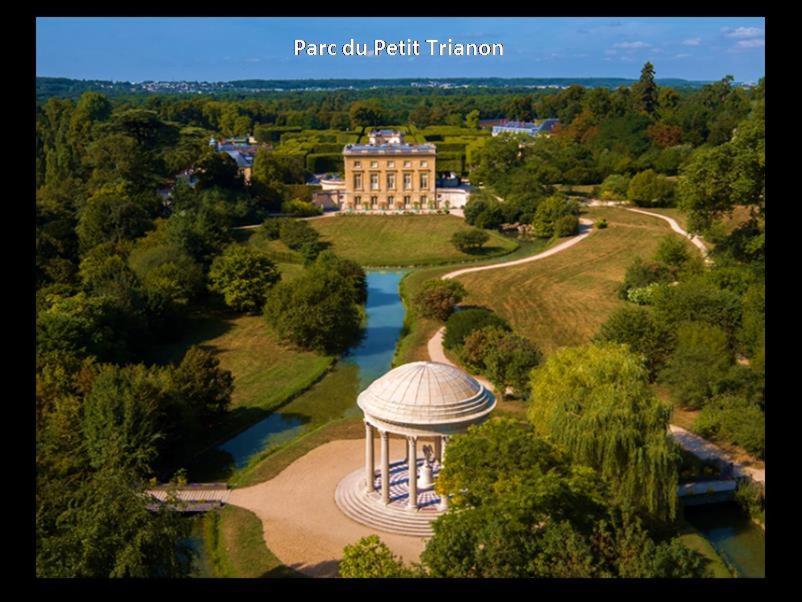 Au Petit Trianon Bleu Apartment Versailles Exterior photo